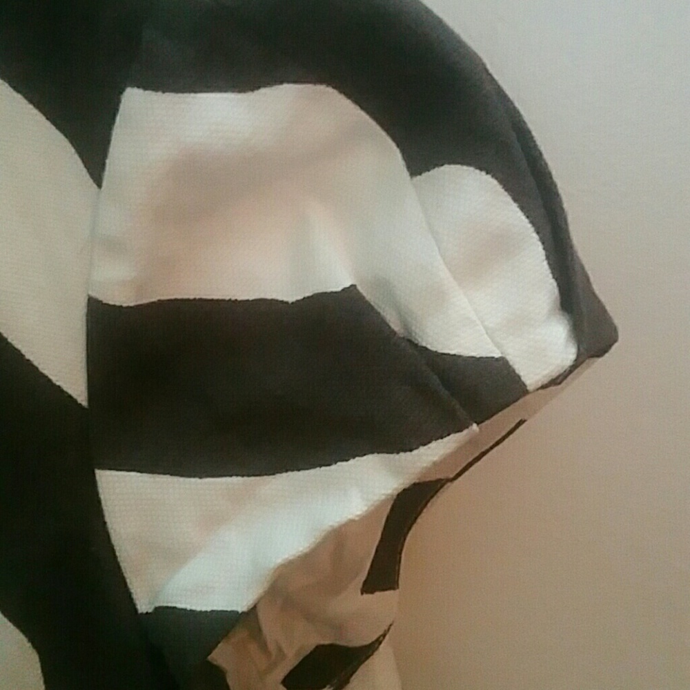 Crop jacket - Picture 2 of 4